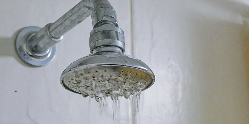 3 Signs You Should Call a Plumber
